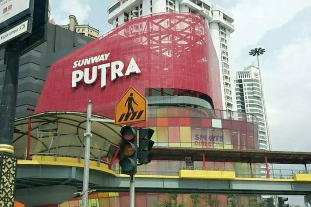 Cozy Regalia Kl 吉隆玻 Lrt & Ktm @1 Parking & Wifi Apartman Kuala Lumpur Kültér fotó